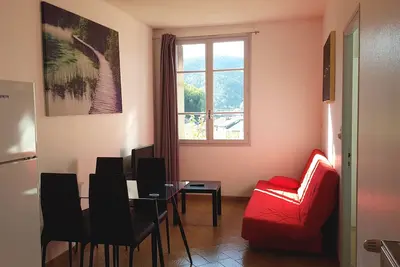 Image de 3 family apartment in the heart of the village