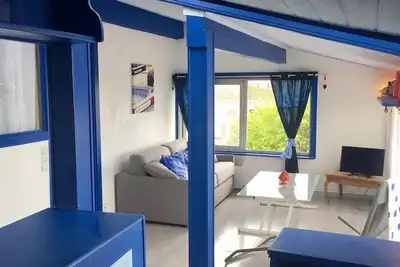 Image de cosy appartement a 200 metres de la plage