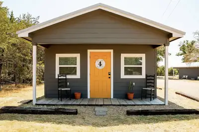 Image de 04 Bluemoon - Carmine Cottage avec vue sur la campagne