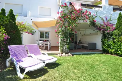 Image de 42 - Las Adelfas Garden Apartment