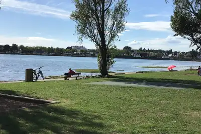 Image de Vannes - T2 Avec Balcon Et Parking A 100 MÈTRES Du Golfe - IDÉAL Randonneurs