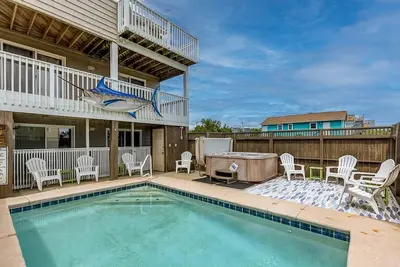 Image de Le rêve irlandais de Bailey | 630 m de la plage | Piscine privée, bain à remous, chiens bienvenus | Nags Head