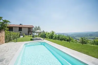 Image de Joli appartement dans une maison de vacances avec climatisation, Wifi, piscine, Tv, patio