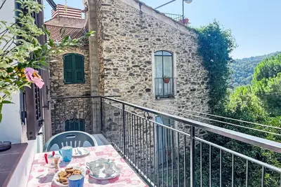 Image de Magnifique maison de vacances privée pour 4 personnes avec patio et parking