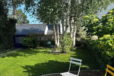 Image de B5009 -Maison bretonne mitoyenne avec petit jardin clos!