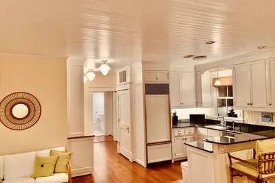 Image de Charming Magnolia Springs Getaway-Upstairs