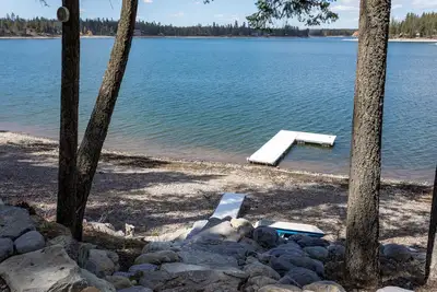 Stay Montana - Charmante cabane rénovée avec vue sur le lac Echo