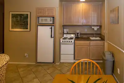 Image de Stagecoach Week, Beautiful Indian Wells Studio Condo