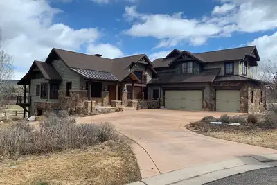 Image de Mountain Family Home