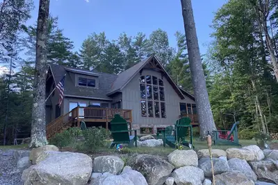 Image de Maison de luxe au bord du lac