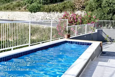 Image de Villa 5 Chambres avec Piscine