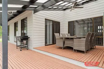 Image de Island Time 2-8 INVITÉS Animaux Sur Demande