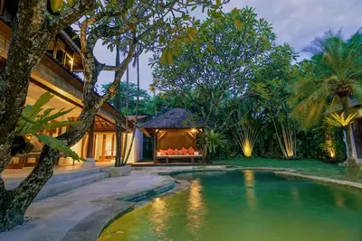 Image de Seminyak 7 Chambres / 9 Lits, Grande Valeur