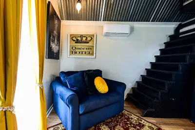 Image de Queens Hotel - un chalet confortable studio à la campagne