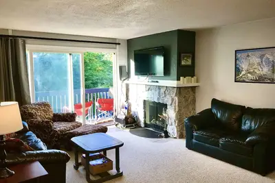 Image de Quiet condo five minutes from Alyeska Resort.