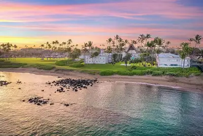 Image de Spacious Oceanfront Suite | Perfect for Romantic Retreat w\/ Pool Access