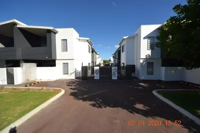 Image de Foothills Resort Vivre Seulement 30min Pour Perth City