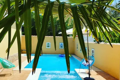 Image de Finca pour 6-8 personnes avec jacuzzi chauffé