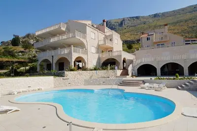 Image de Appartement Mara, (16082), Soline, Croatia