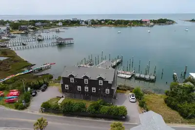 Image de Heaven on Ocracoke: Expansive views of the harbor