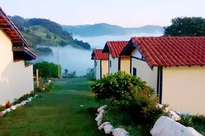 Image de Triple Chalet (2 + 1) - Pousada