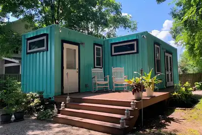 Image de Gimlet: Urban Container Home