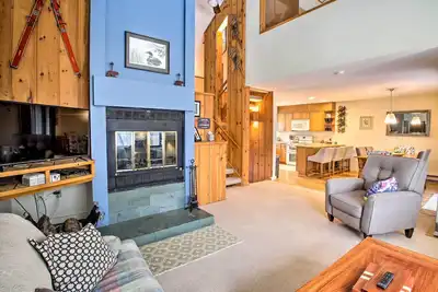 Image de Nouveau! Ski Mtn Condo: accès au club avec piscine et salle de jeux
