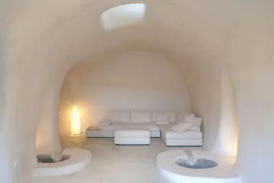 Image de The Palm Tree House - Unique Cave traditionnelle