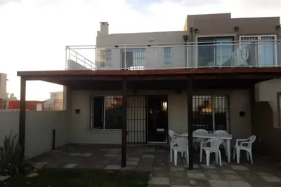 Image de Maison À Trente MÈTRES De La Mer, Avec Grand Balcon Avec Vue Mer.