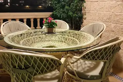 Image de Plage à 2 minutes à pied, appartement A/C dans résidence avec piscine, terrasse