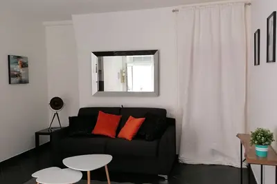 Image de Studio vieille ville en résidence terrasse dans les remparts à proximité château