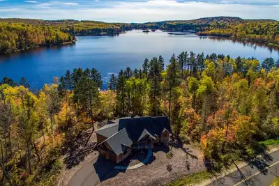 Image de Nouveau! Lakefront Giants Ridge Retreat Près de Ski / Golf!