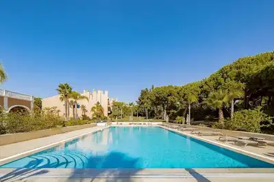 Image de Vila Sol F5, appartements de golf de luxe, avec vue sur le parcours de golf 27 trous de Vila Sol