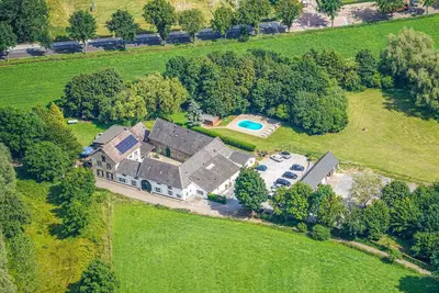 Image de Belle maison à Simpelveld avec WiFi