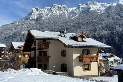 Image de Joli appartement pour 8 personnes avec Wifi, Tv, balcon et parking