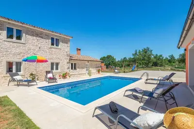 Image de Superbe maison à Visnjan avec WiFi