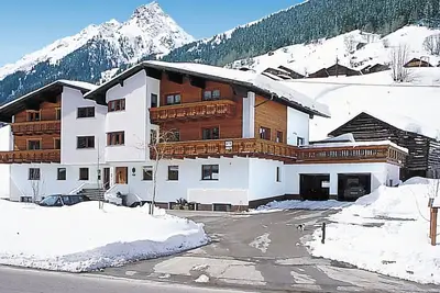 Image de Joli appartement pour 2 personnes avec Wifi, Tv, balcon et parking