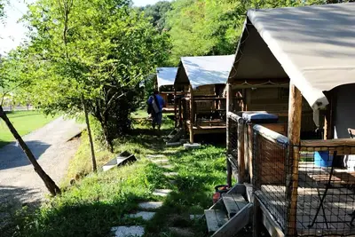 Image de Cabane Lodge 12 m² (1 chambre) + terrasse couverte, sans Sdb 2 personnes