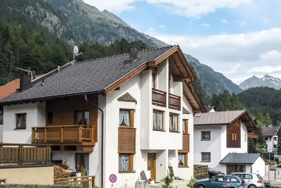Image de Confortable appartement pour 6 personnes avec Wifi, Tv, terrasse, animaux admis et parking