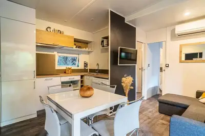 Image de 4-Zimmer-Ferienhaus für 6 Personen, klimatisiert + Tv ****