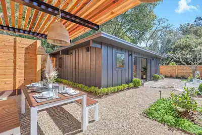 Image de Oasis privée avec vue sur la montagne Sonoma
