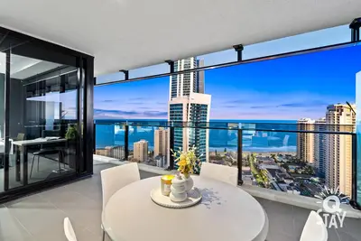 Image de Circle on Cavill - 1 Bedroom + Study Ocean Airbnb