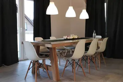 Image de appartement moderne meublé 4 pièces proche centre coeur