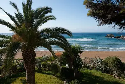 Appartement vue mer à 15 mètres du sable