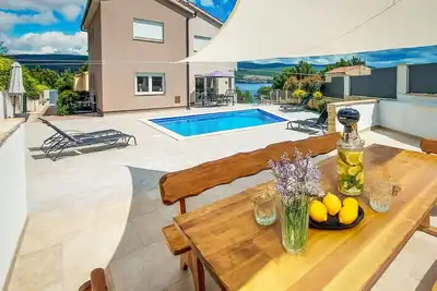 Image de Magnifique maison de vacances privée avec climatisation, Wifi, piscine privée, Tv, patio, parking