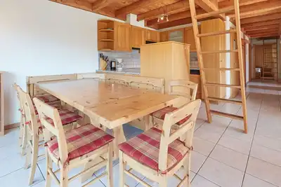 Image de Bel appartement pour 13 personnes avec bain à remous, Wifi, Tv, balcon, animaux admis et parking