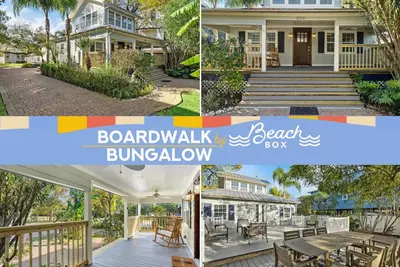 Image de Cute bungalow with massive deck + fire pit, walk to Kemah Boardwalk!