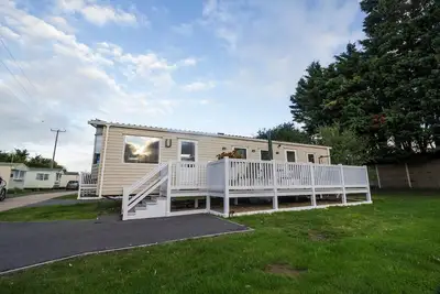Caravane statique de 8 couchages à He Orchards Haven à Clacton on sea, Essex ref 15217o