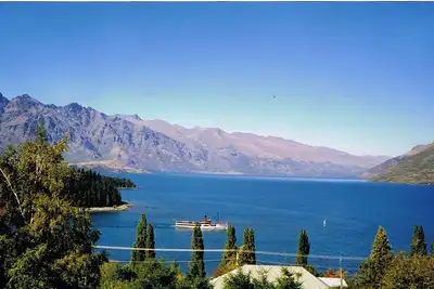 Image de Vues spectaculaires sur le lac et les montagnes