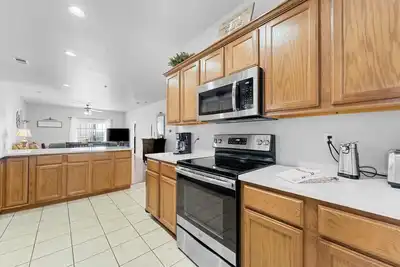 Image de Condo avec Wi-Fi gratuit<br>Ascenseur<br>Mille collines<br>Vues sur le golf (051205)